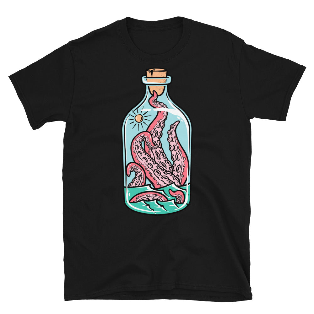 Oktopus in der Flasche Fit Unisex Softstyle T-Shirt