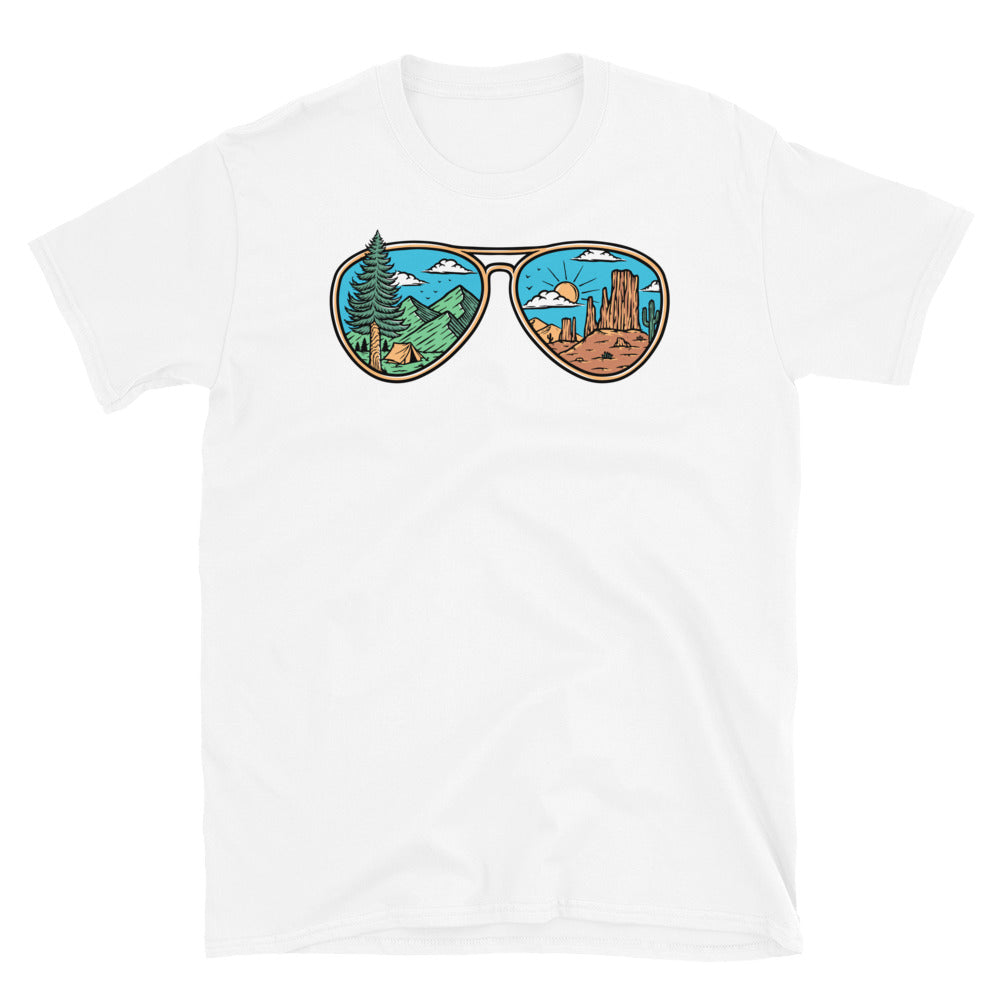 Berge und Wüsten in Brillen Fit Unisex Softstyle T-Shirt